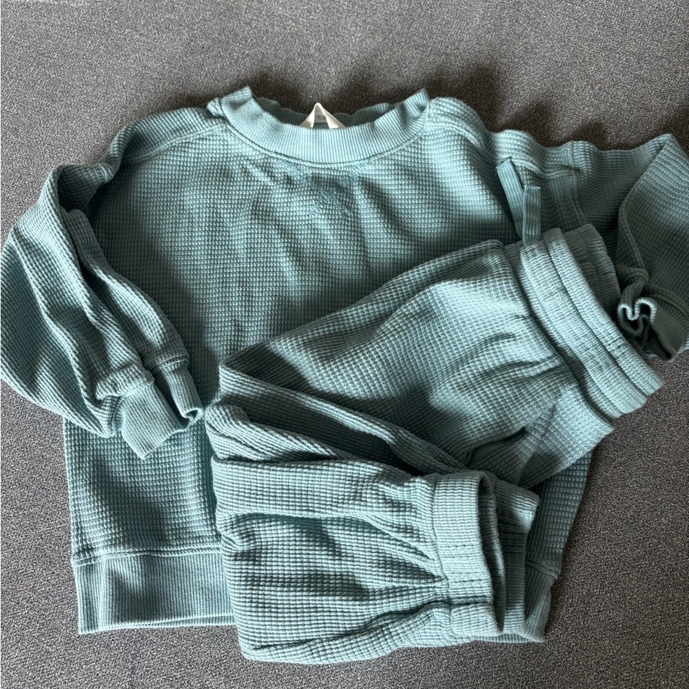 H&M 2T matching set